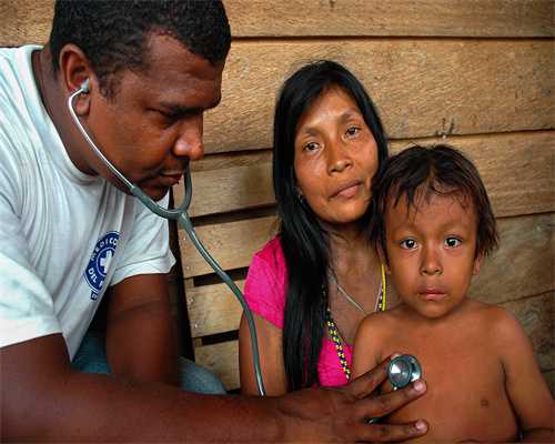 哪些医院提供供精试管婴儿服务？市妇幼是否可行？